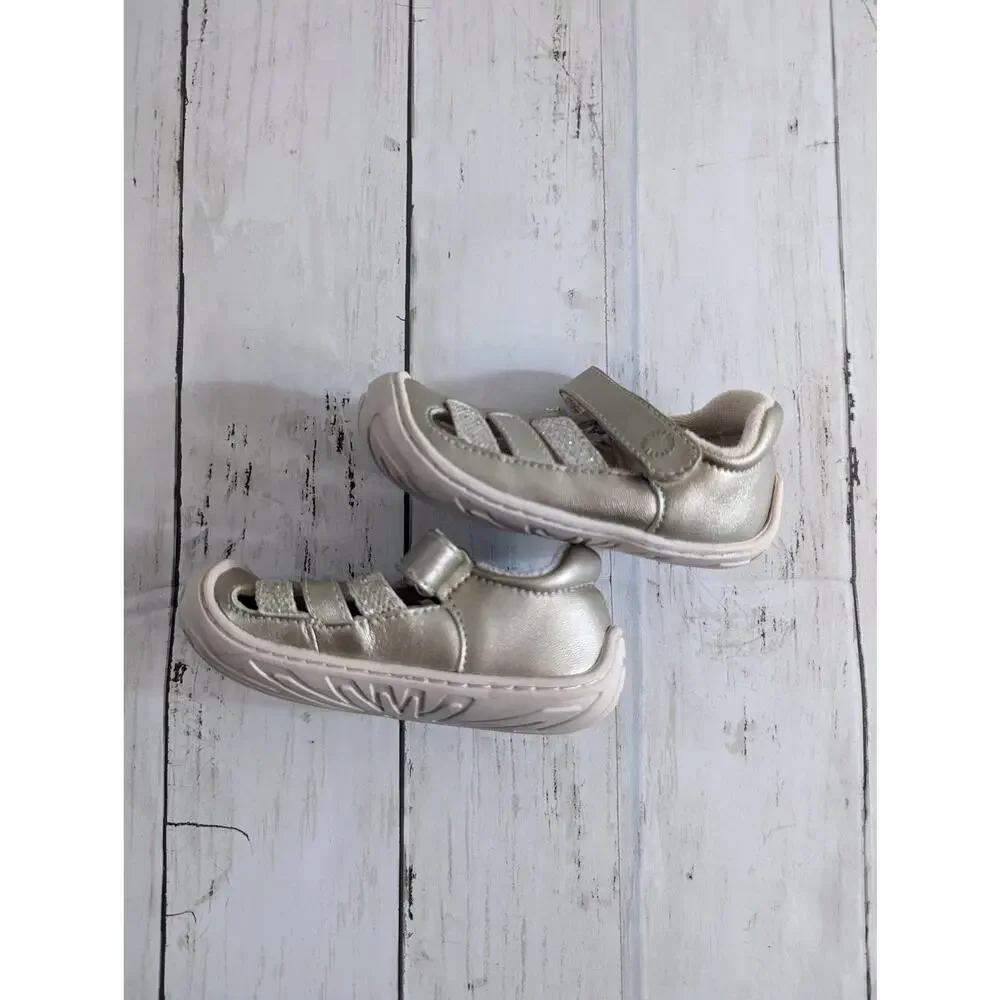 Ugg Kolding Gold Silver Sparkly Sandals Toddler Size 6